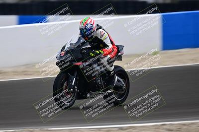 media/Apr-18-2025-TrackDaz (Fri) [[45f5874c44]]/A Group/Session 3 (Turn 6 - Outside)/